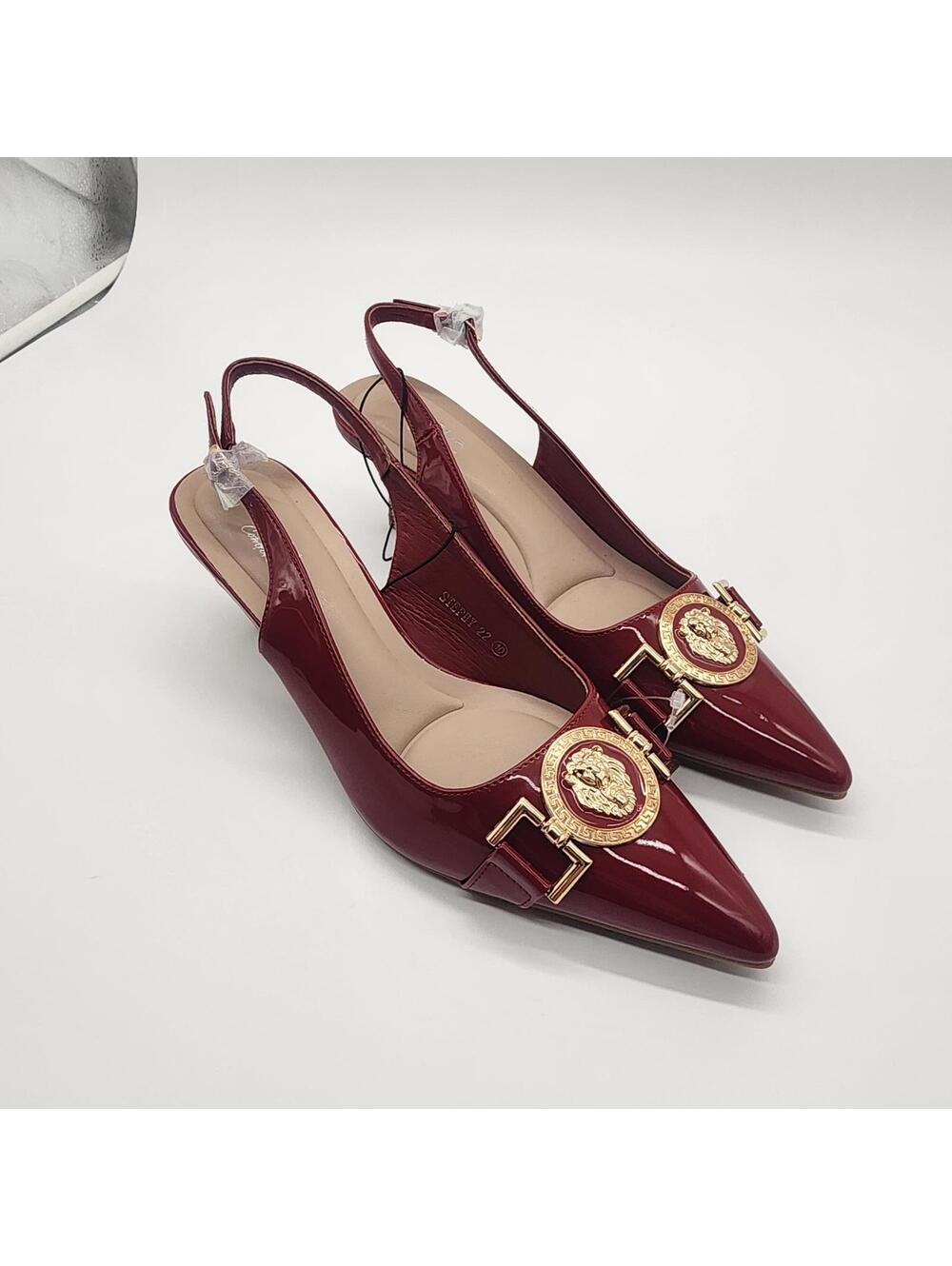 New Top Moda red patent kitten heels gold medusa comfort 10